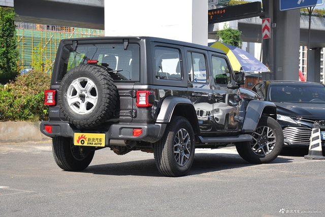 2021款牧马人4xe 四门 2.0T 4xe 撒哈拉