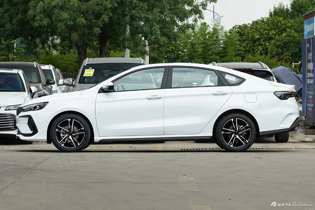 2024款缤瑞COOL 1.5T DCT冠军版