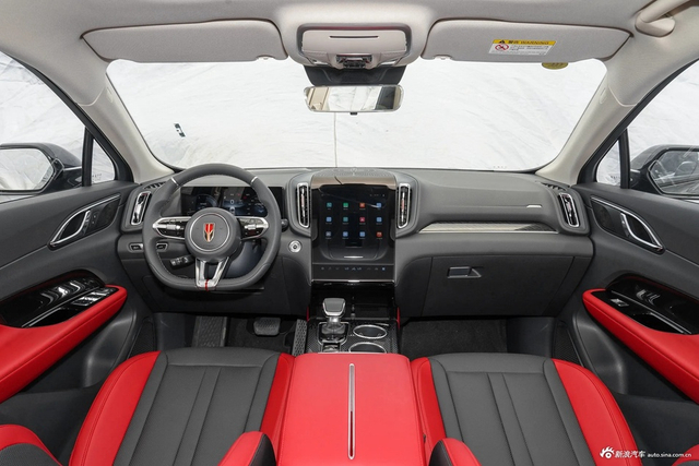 2023款红旗HS3 2.0T 两驱可为版