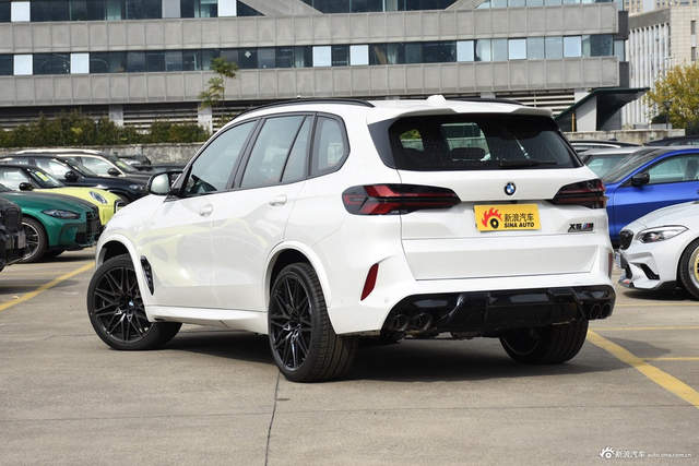 2023款宝马X5 M 雷霆版