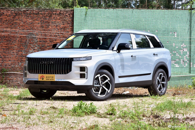 2025款探索06 都市版 1.6T 两驱豪华