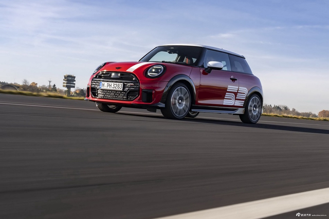 2026款MINI JCW 1965 Victory Edition
