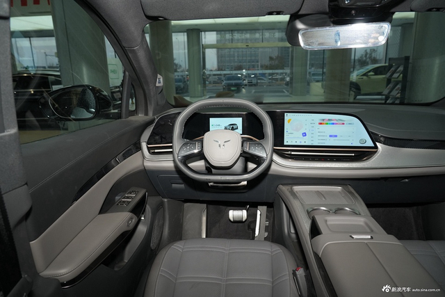 2025款红旗天工08 605 先锋版