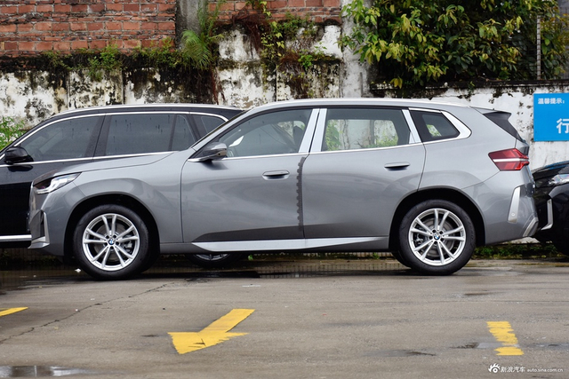 2025款宝马X3 25L xDrive 豪华套装