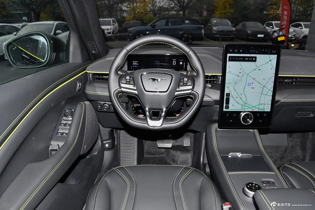 2024款福特电马风驰版(超长续航)