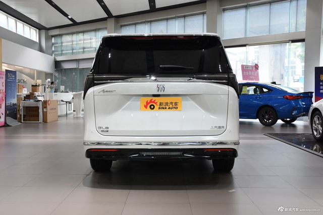 2024款GL8陆尊PHEV 奢享版 7座