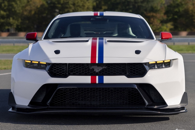 2025款Mustang GTD Spirit of America 官图