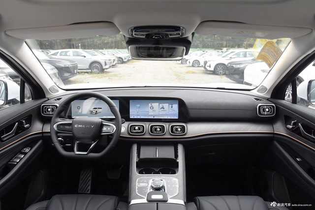 2025款瑞虎9 2.0T 双离合两驱舒享版 5座