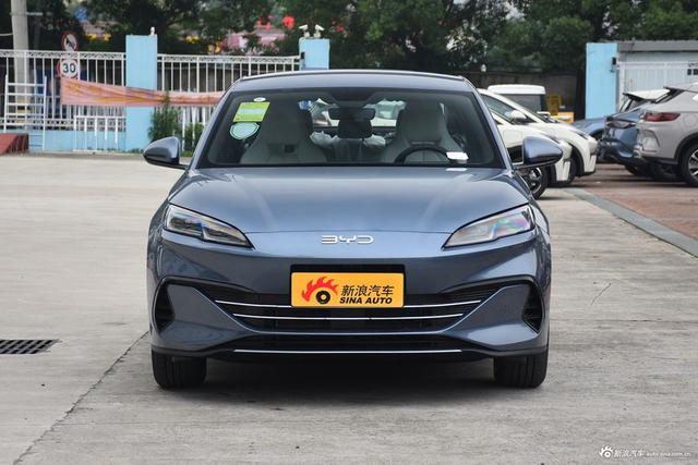 2024款海豹06DM-i 80KM豪华型