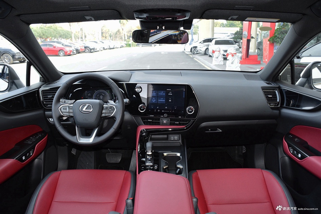 2022款雷克萨斯NX混动 400h+ 畅领版