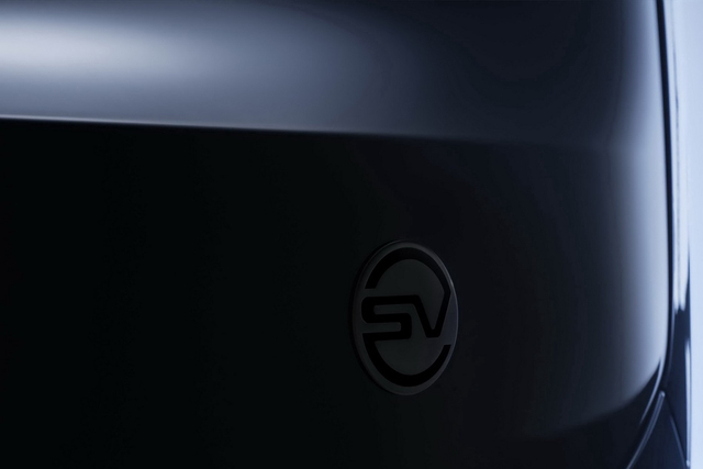 2025款揽胜运动 4.4 V8 SV Black Edition 官图