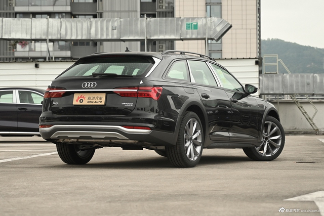 2025款奥迪A6 allroad quattro 55 TFSI