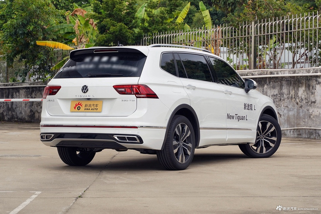 2024款途观L 出众款 330TSI 自动两驱R-Line龙耀版