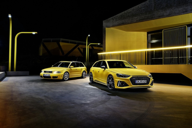 2024款奥迪RS 4 Avant edition 25 years 官图