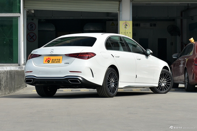 2026款奔驰C级 C 200 L 运动版