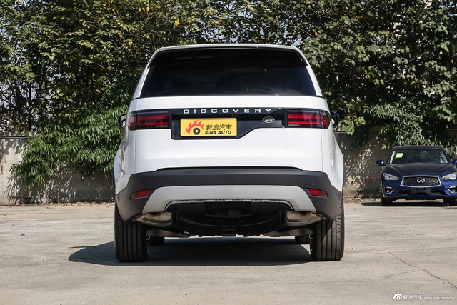 2024款路虎发现 300PS S