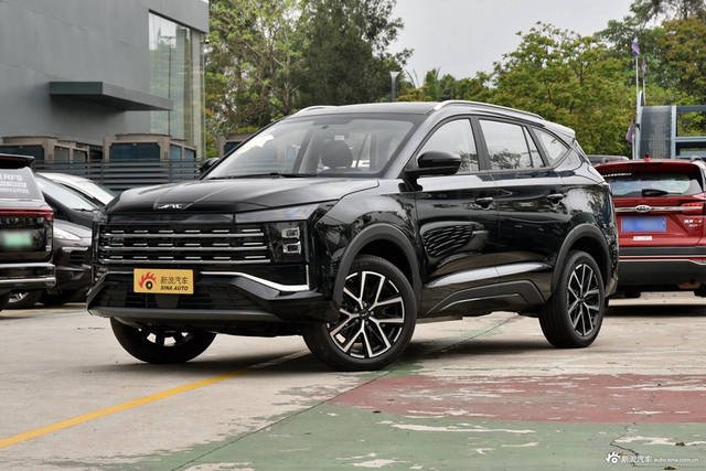 2024款江淮X8 E家 1.5T 110km 家兴版 7座