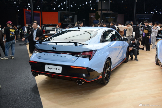 2023广州车展实拍：伊兰特N