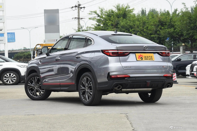 2023款长安CS85 COUPE 1.5T DCT豪华型