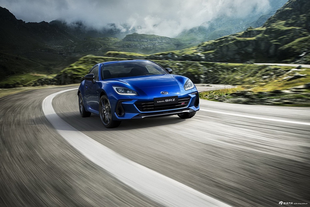 2025款BRZ STI Sport 手动版EyeSight