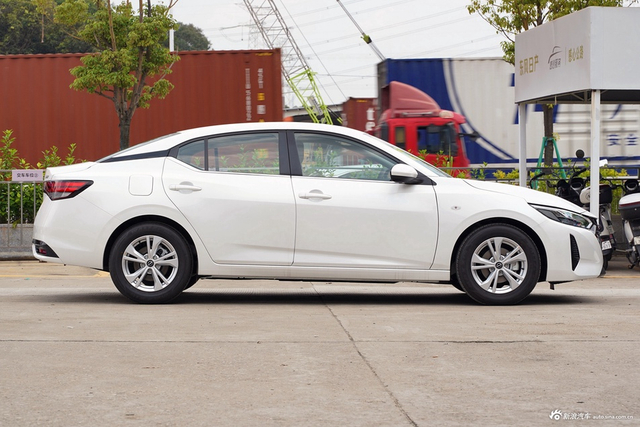 2025款轩逸 1.6L 真心版
