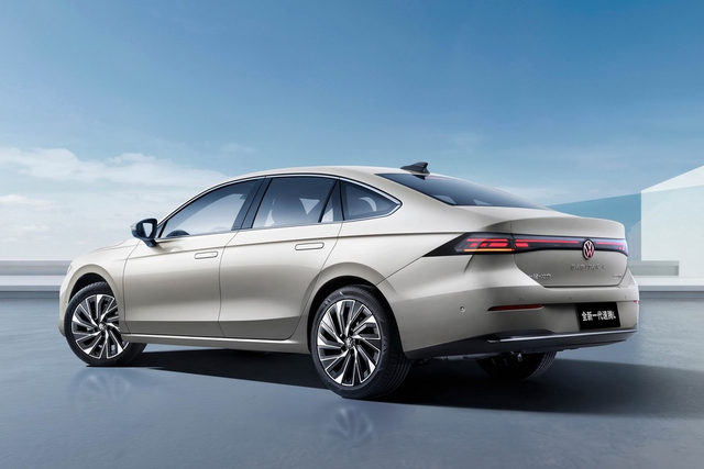 2025款速腾 300TSI DSG高配 官图