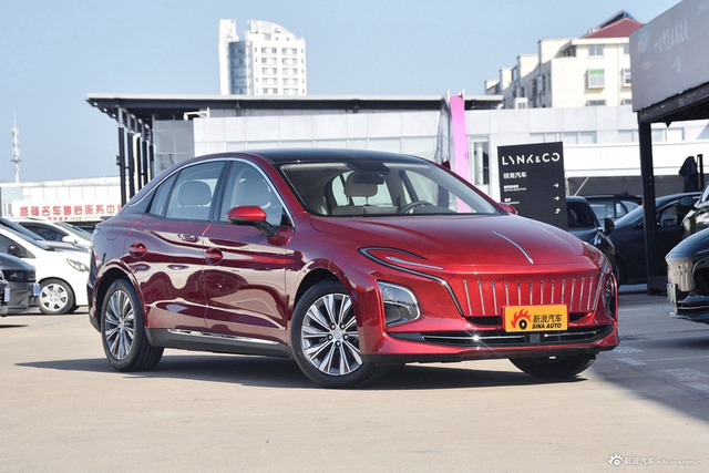2023款红旗E-QM5 PLUS