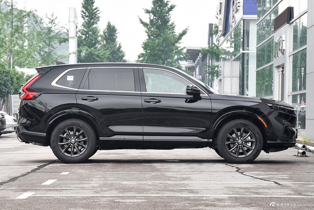 2024款CR-V 2.0L e:HEV 两驱智逸版