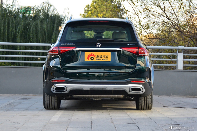 2023款奔驰GLE混动 350 e 4MATIC