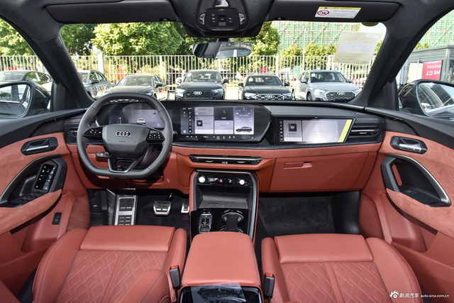 2026款奥迪Q5L 智混豪华版