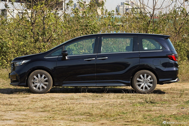 2026款奥德赛 2.0L e:HEV 锐·智享版