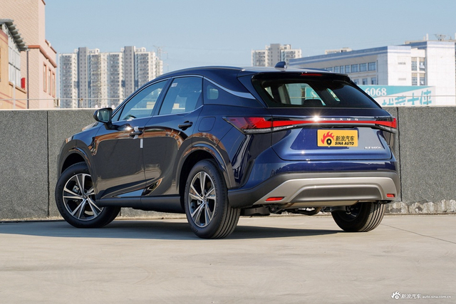 2025款雷克萨斯RX 350h 两驱舒享版