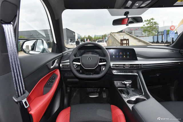 2023款长安CS35 PLUS 畅享版 1.4T DCT尊贵型