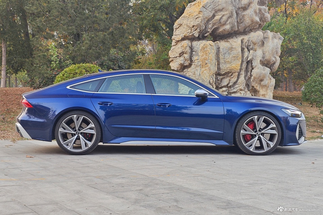 2022款奥迪RS7 4.0T Sportback