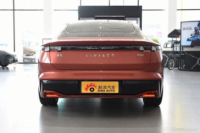 2024款领克Z10 702km 四驱智驾Ultra