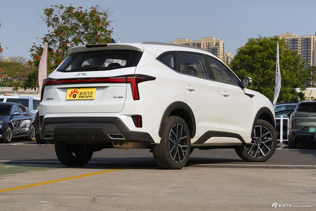 2024款江淮X8 PLUS 1.5TGDI DCT智享版 7座