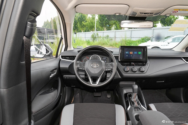 2024款卡罗拉 1.2T 先锋版