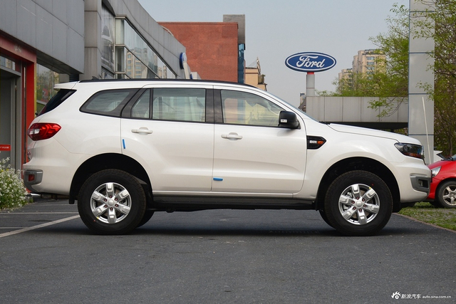 2020款撼路者2.3T自动汽油四驱菁英版5座