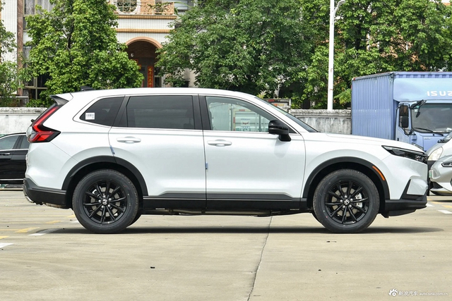 2023款本田CR-V 2.0L e:PHEV 领创版