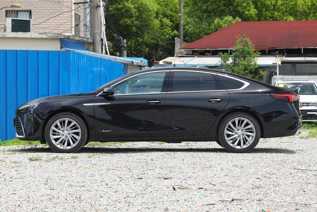 2024款君越 艾维亚版