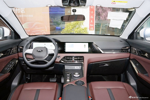 2024款江淮X8 PLUS 1.5TGDI DCT智享版 5座