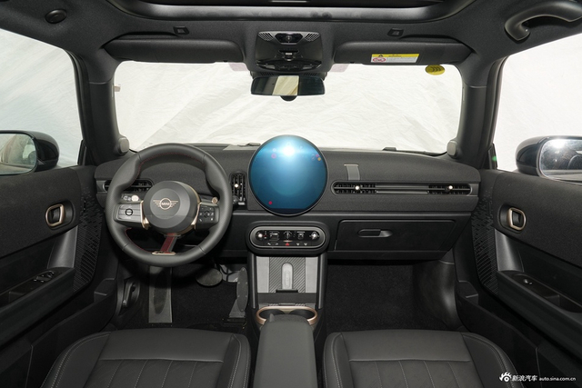 2026款MINI 2.0T COOPER S 赛车手 三门版 黑标特别版