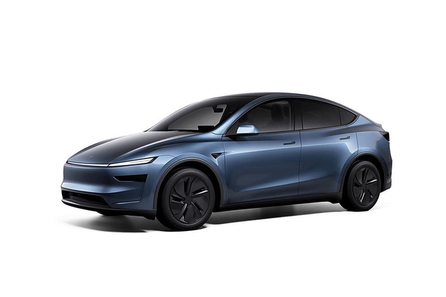 2025款Model Y 长续航全轮驱动 首发版 官图
