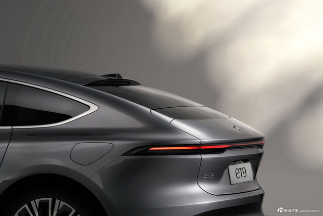 2025款蔚来ET9基本型官图