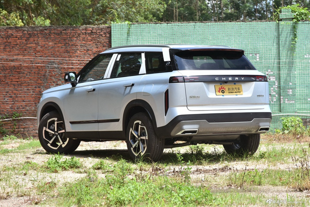 2025款探索06 都市版 1.6T 两驱豪华