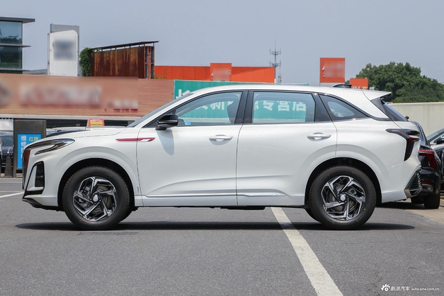 2024款红旗HS3 1.5T 志为版