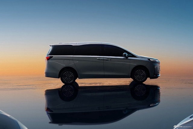 2025款别克GL8插混 陆尚 基本型 7座 官图