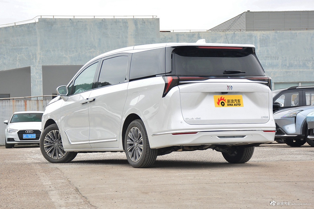 2025款别克GL8 ES陆尊 尊享版