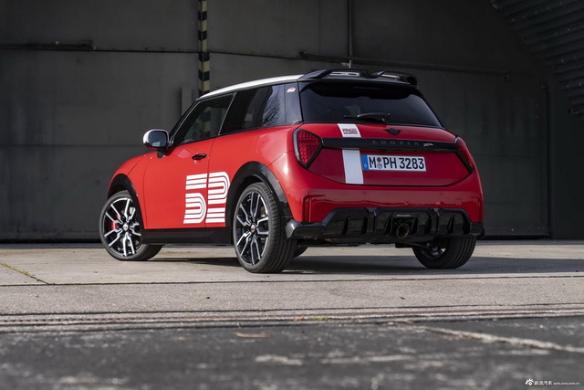 2026款MINI JCW 1965 Victory Edition