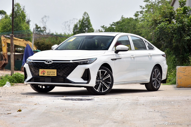 2025款艾瑞泽8 1.6T DCT尚